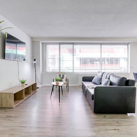 Modern Apartment At Crystal City Арлінгтон Екстер'єр фото